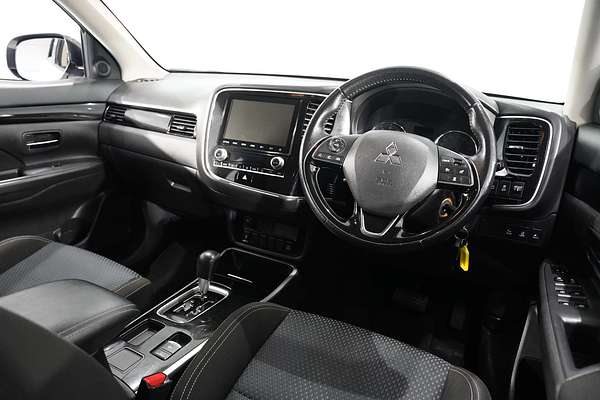 2019 Mitsubishi Outlander ES ADAS ZL