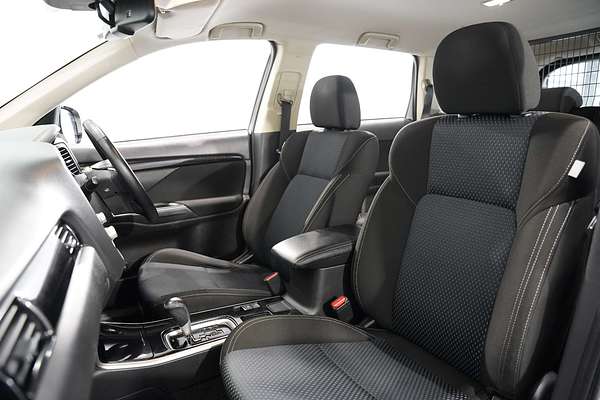 2019 Mitsubishi Outlander ES ADAS ZL