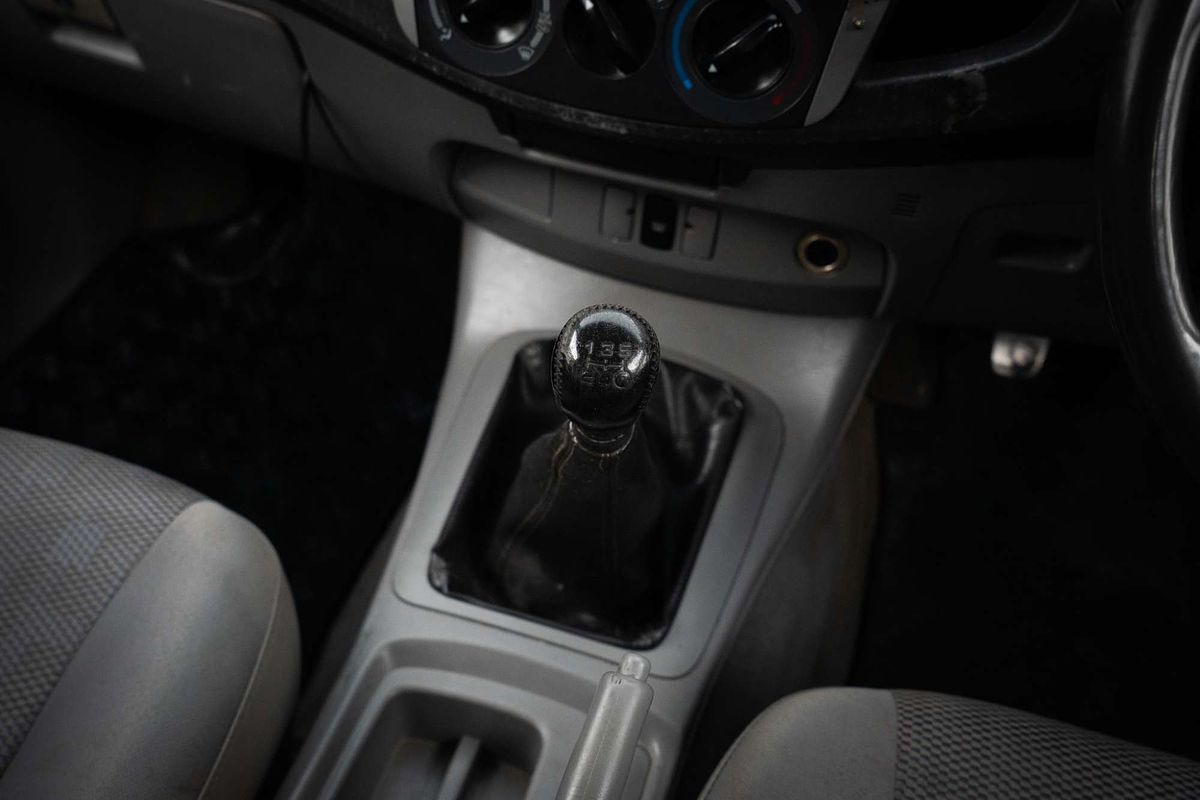 2007 Toyota Hilux SR KUN16R Rear Wheel Drive