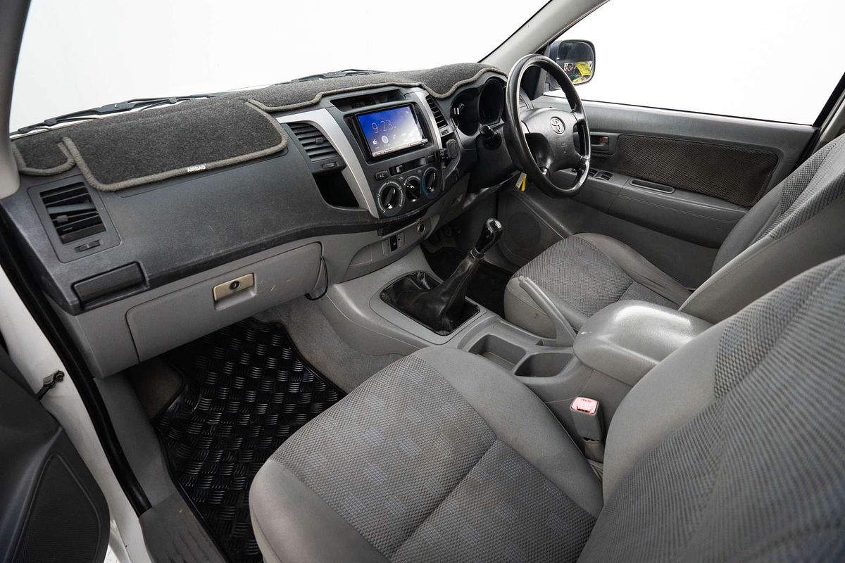 2007 Toyota Hilux SR KUN16R Rear Wheel Drive