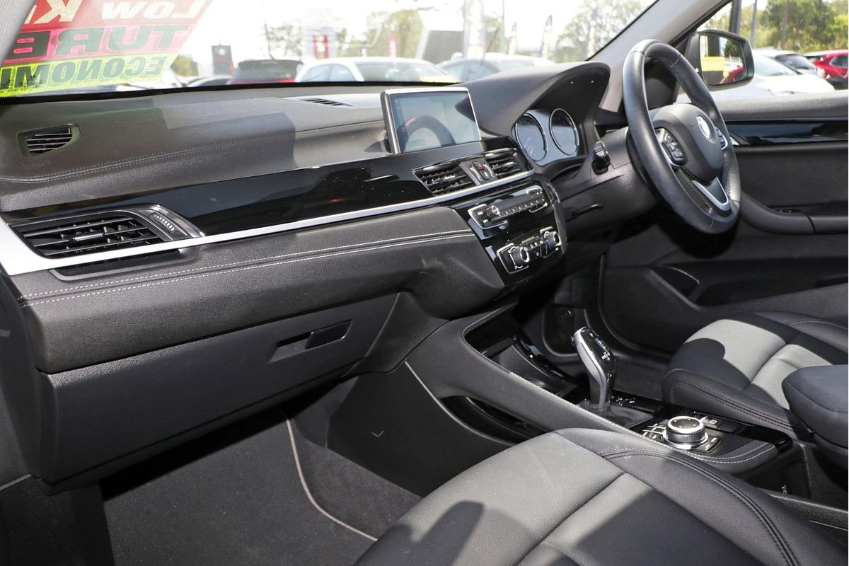 2022 BMW X1 sDrive18i F48 LCI