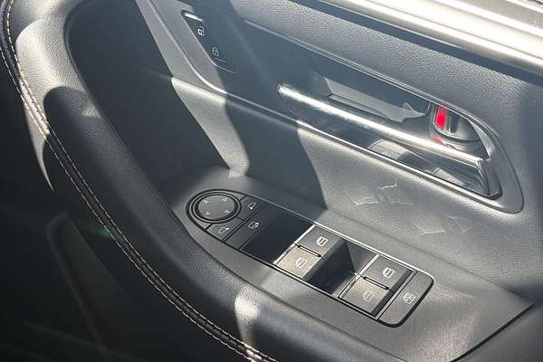 2025 Mazda CX-60 D50e GT KH Series