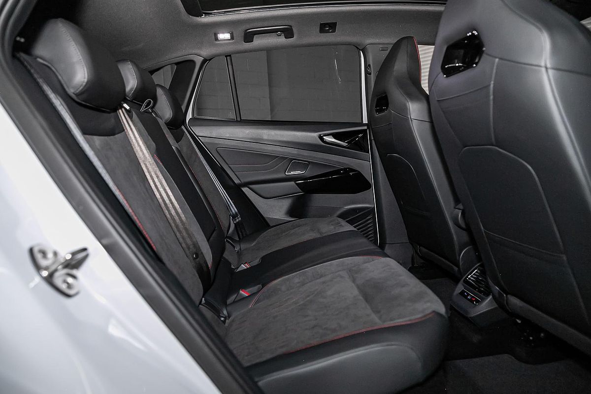 2025 Volkswagen ID.4 GTX E2