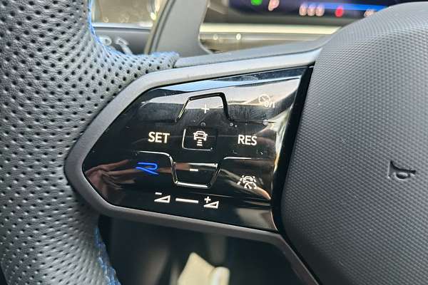 2025 Volkswagen T-Roc R Wolfsburg Edition D11