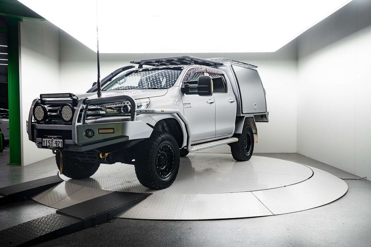 2015 Toyota Hilux SR5 GUN126R 4X4