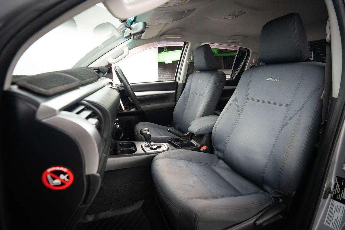 2015 Toyota Hilux SR5 GUN126R 4X4