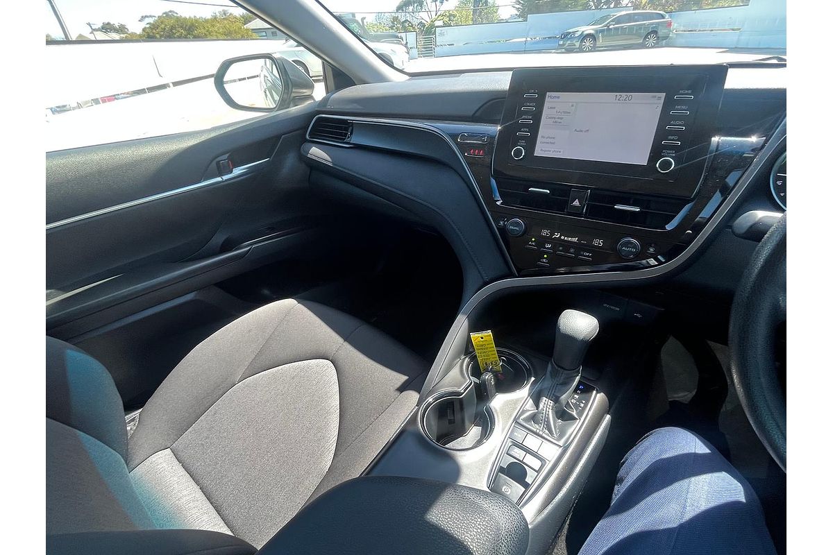 2024 Toyota Camry Ascent AXVH70R