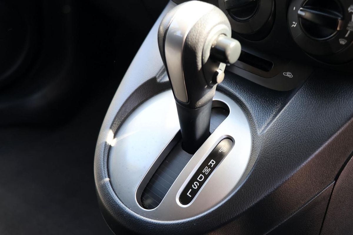 2012 Mazda 2 Neo DE Series 2