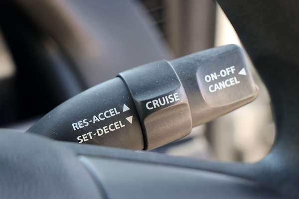 2006 Holden Commodore Omega VE