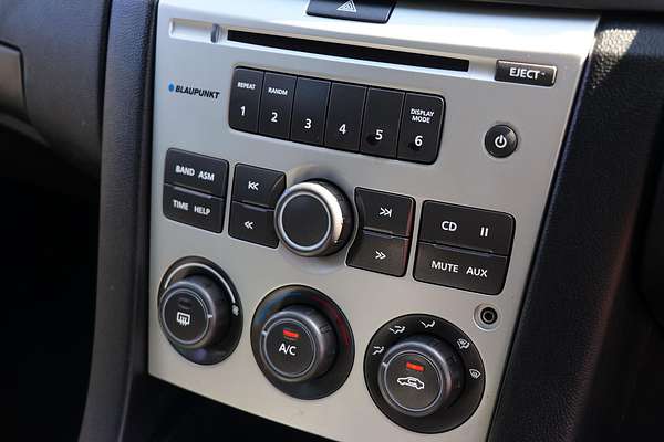 2006 Holden Commodore Omega VE