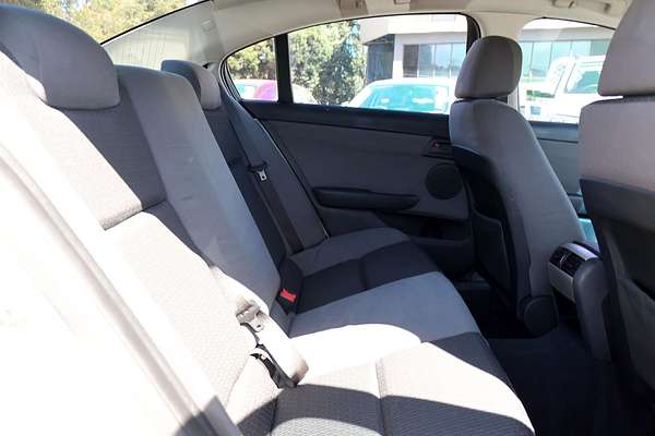 2006 Holden Commodore Omega VE