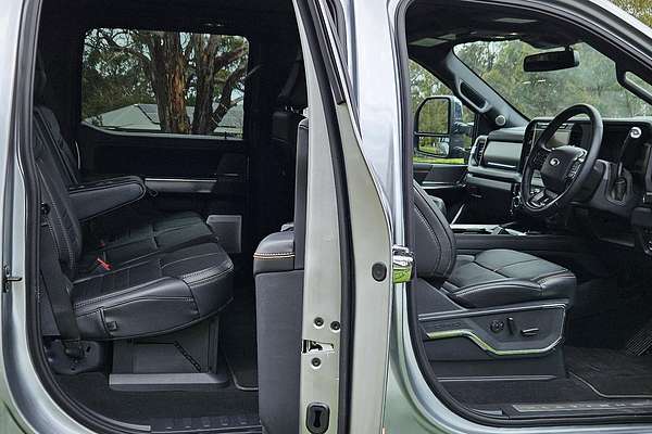 2024 Ford F350 Platinum 4X4