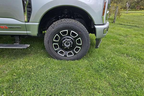 2024 Ford F350 Platinum 4X4