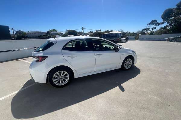 2022 Toyota Corolla Ascent Sport Hybrid ZWE211R