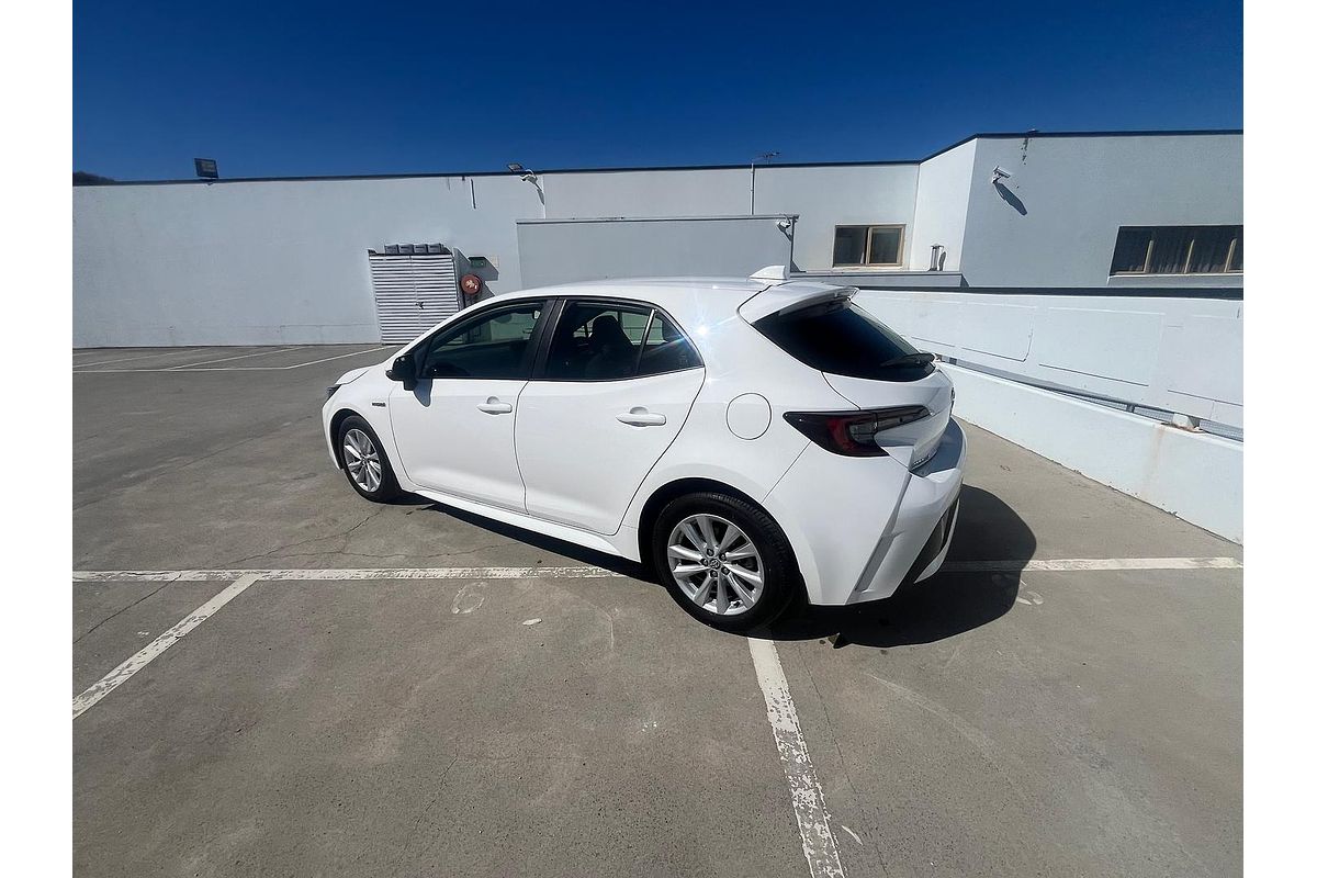 2022 Toyota Corolla Ascent Sport Hybrid ZWE211R