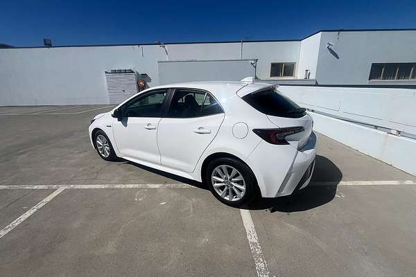 2022 Toyota Corolla Ascent Sport Hybrid ZWE211R