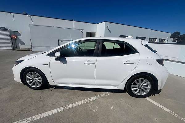 2022 Toyota Corolla Ascent Sport Hybrid ZWE211R