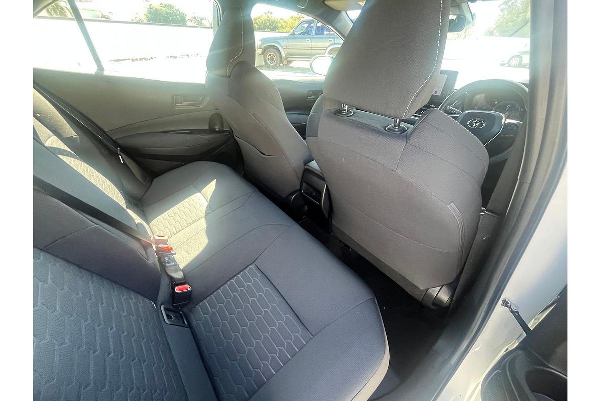 2022 Toyota Corolla Ascent Sport Hybrid ZWE211R