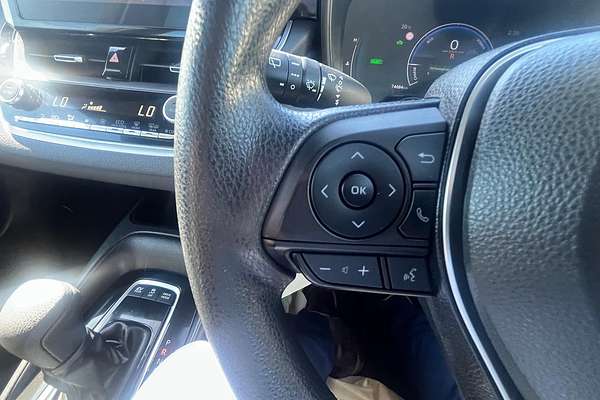 2022 Toyota Corolla Ascent Sport Hybrid ZWE211R