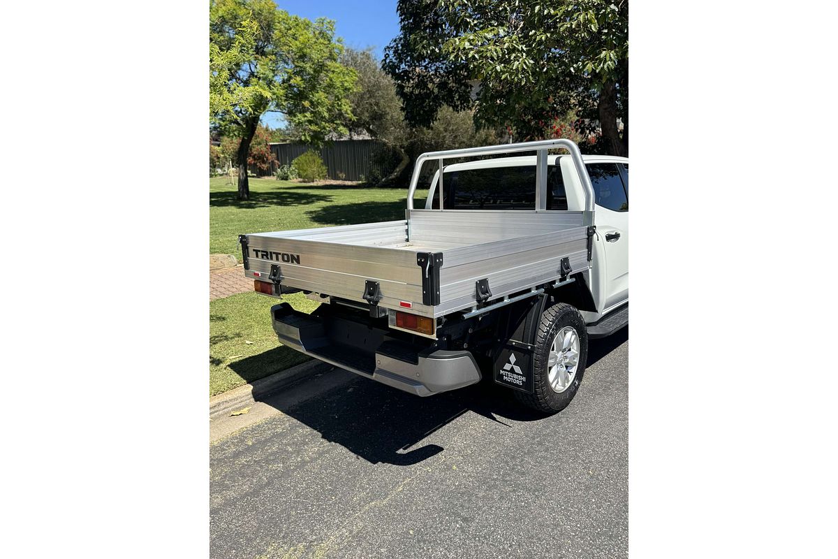 2025 Mitsubishi Triton GLX+ MV 4X4