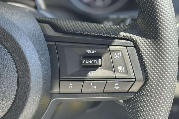 2025 Mitsubishi Triton GLX+ MV 4X4