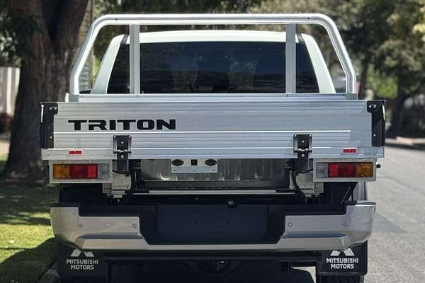 2025 Mitsubishi Triton GLX+ MV 4X4
