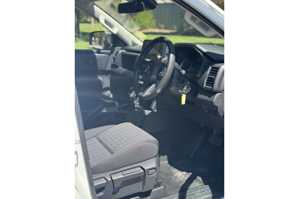 2025 Mitsubishi Triton GLX+ MV 4X4