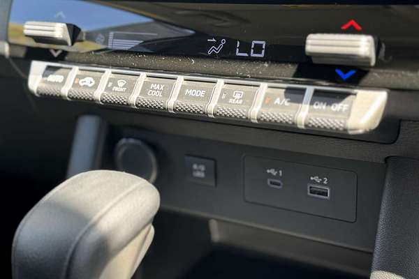 2025 Mitsubishi Triton GLX+ MV 4X4