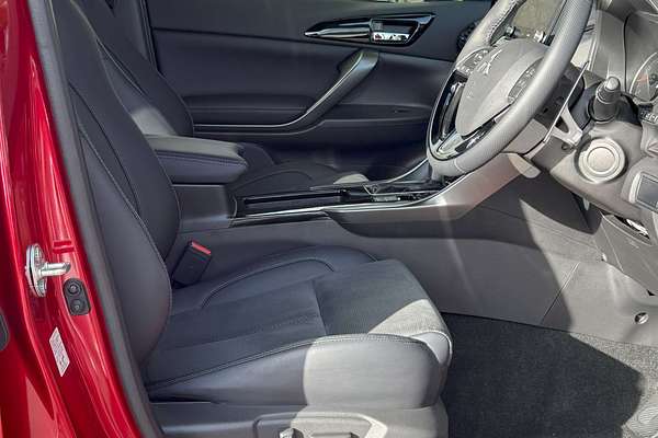 2024 Mitsubishi Eclipse Cross LS Black Edition YB