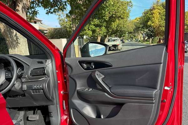 2024 Mitsubishi Eclipse Cross LS Black Edition YB