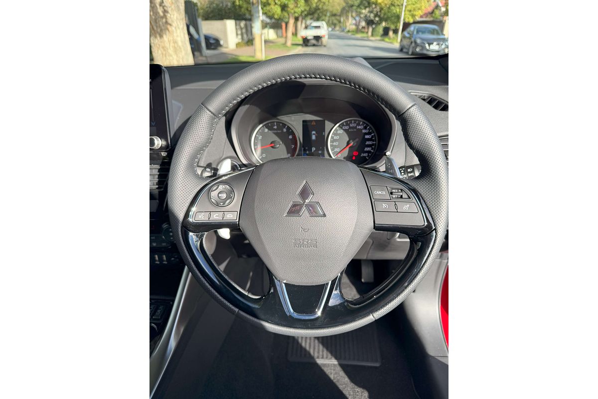 2024 Mitsubishi Eclipse Cross LS Black Edition YB