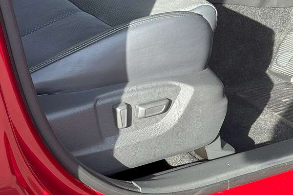 2024 Mitsubishi Eclipse Cross LS Black Edition YB