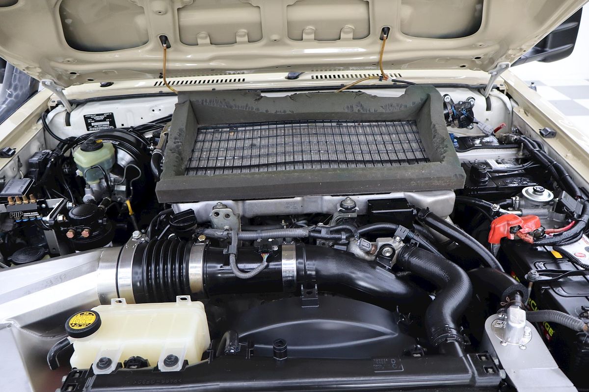 2012 Toyota Landcruiser Workmate VDJ79R 4X4
