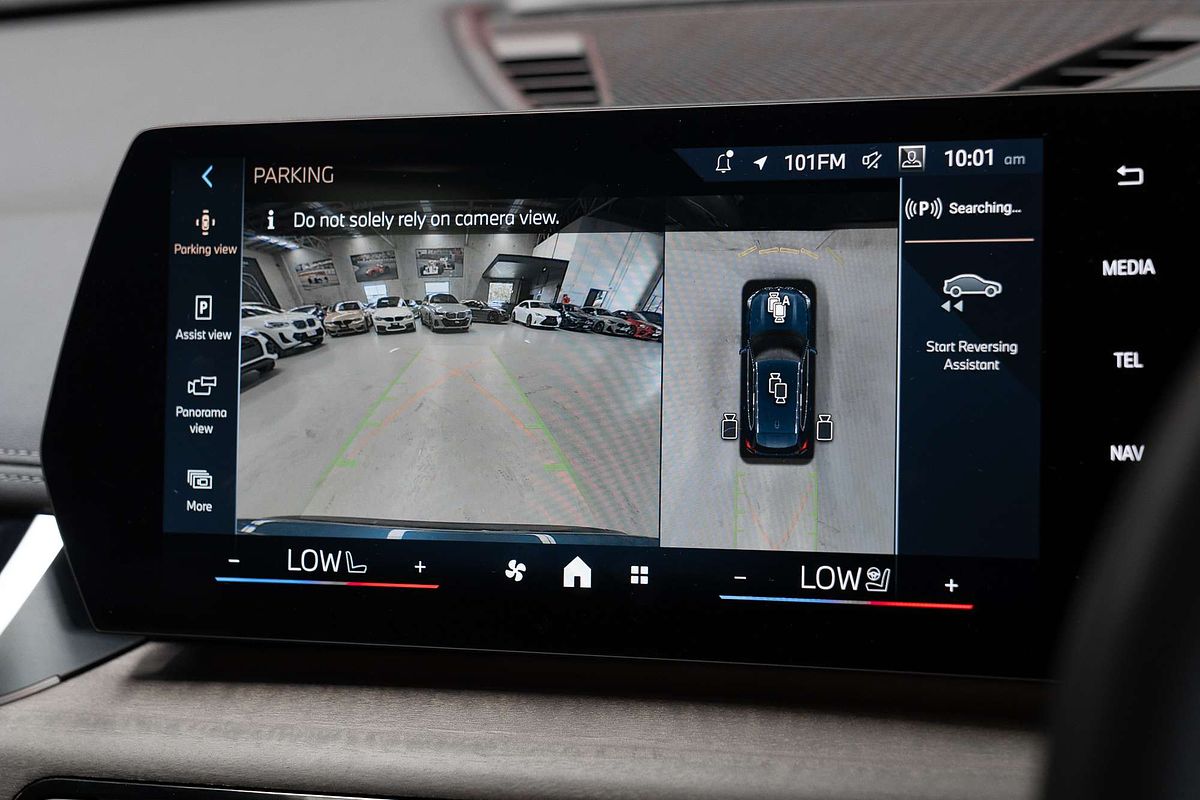 2024 BMW iX1 eDrive20 xLine U11