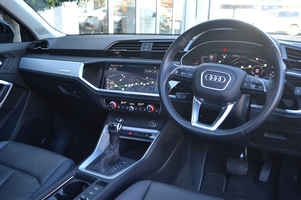 2022 Audi Q3 35 TFSI F3