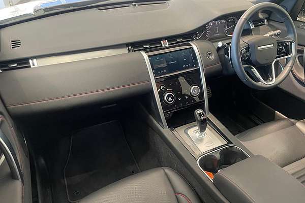 2022 Land Rover Discovery Sport P250 R-Dynamic SE L550
