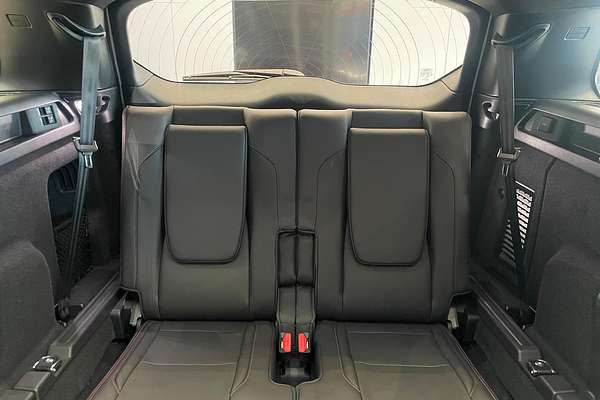 2022 Land Rover Discovery Sport P250 R-Dynamic SE L550