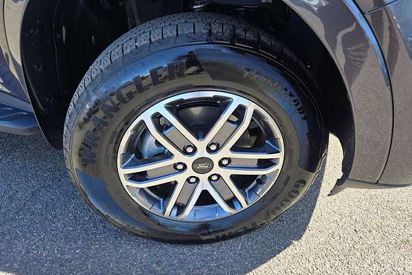2025 Ford Everest Trend  2.0L