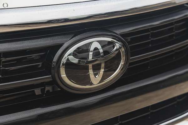 2020 Toyota Hilux SR5 GUN126R 4X4