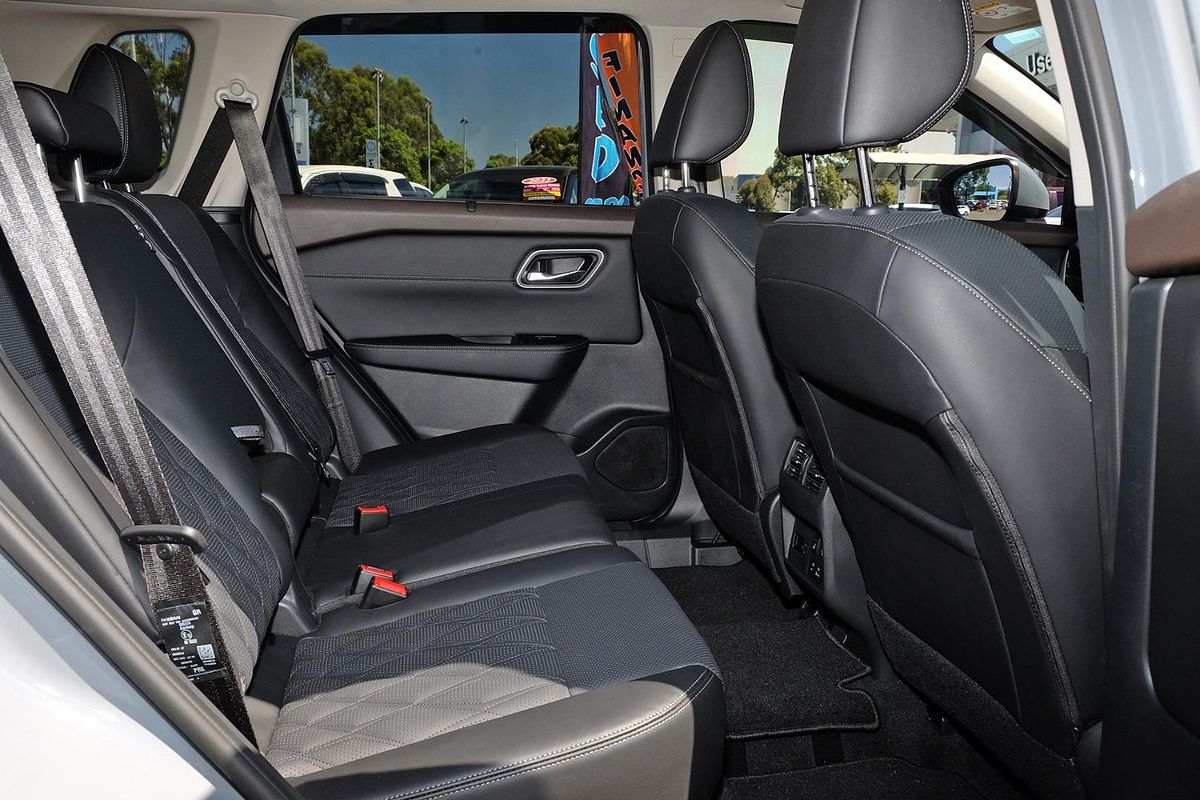 2025 Nissan X-TRAIL Ti-L e-POWER T33