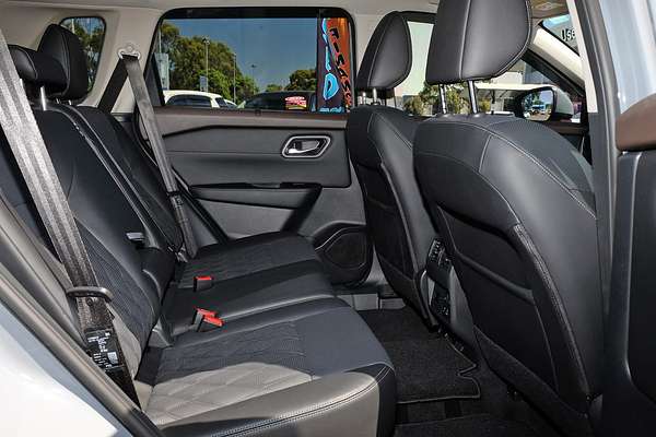 2025 Nissan X-TRAIL Ti-L e-POWER T33