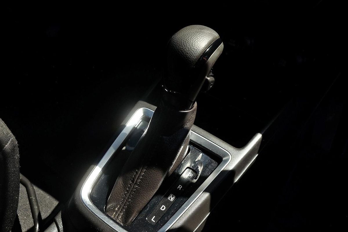 2018 Suzuki Swift GL Navigator Safety Pack AZ