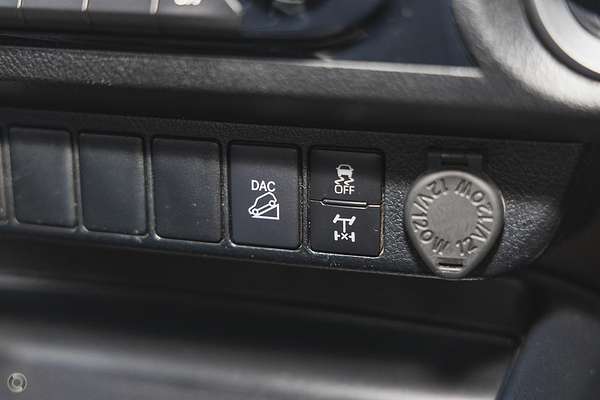 2020 Toyota Hilux SR5 GUN126R 4X4