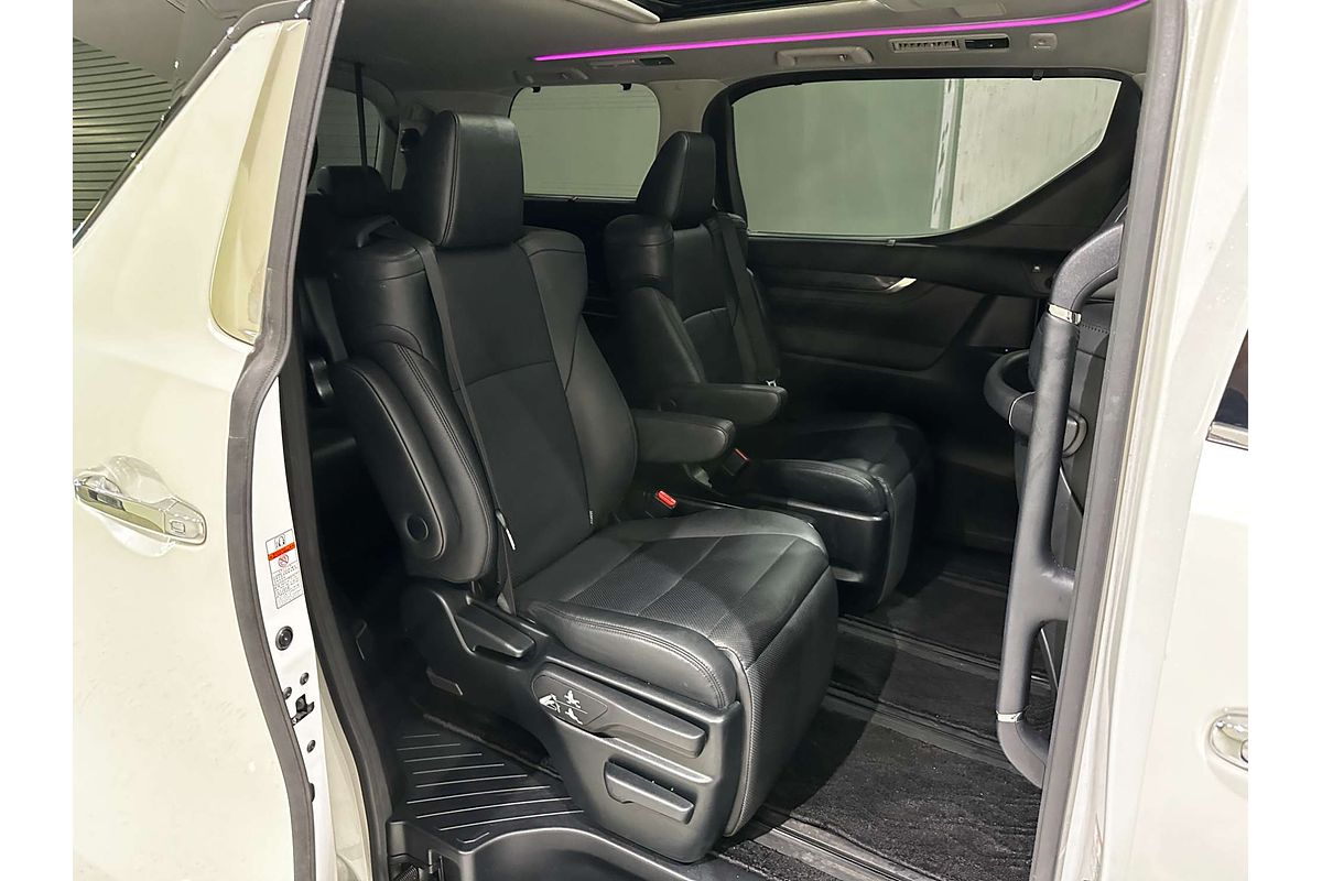 2019 Toyota Alphard SR  AYH30W