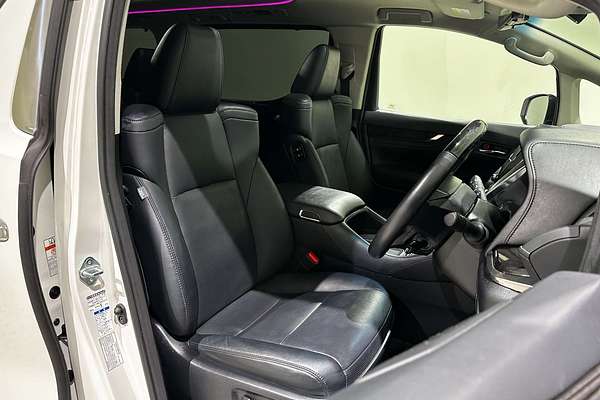 2019 Toyota Alphard SR  AYH30W