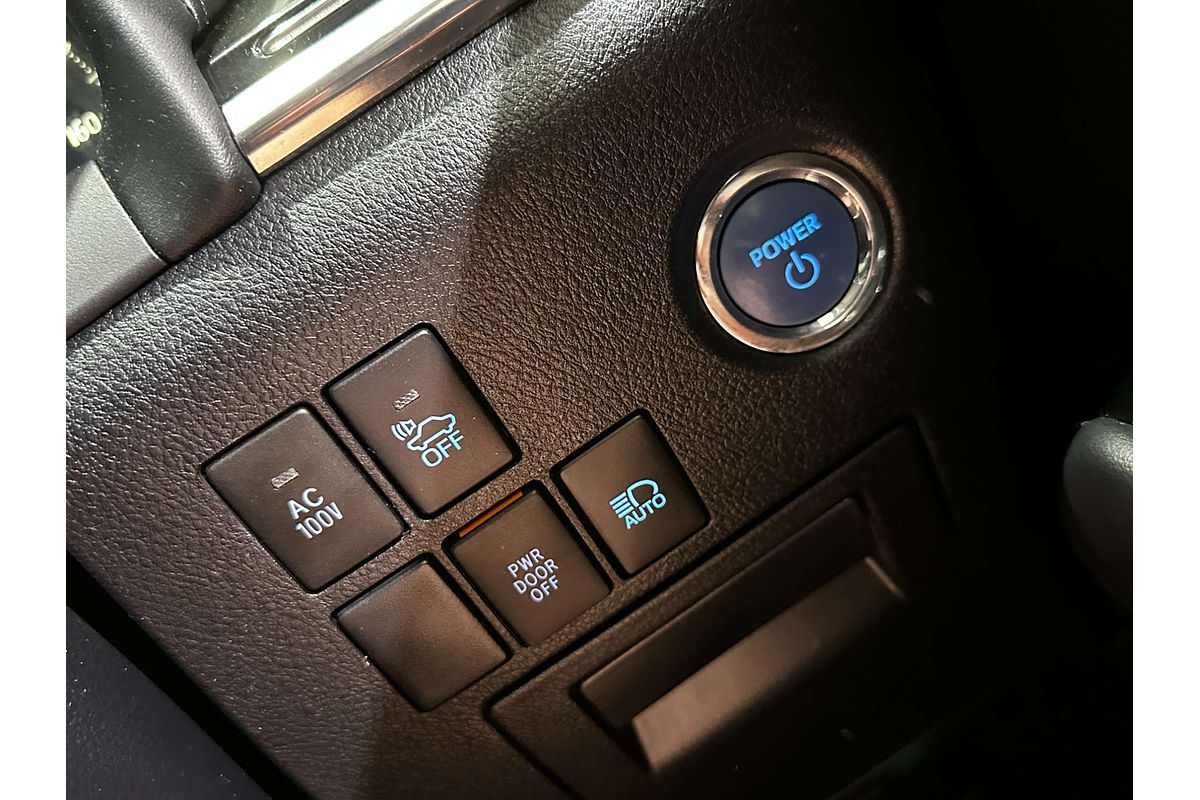 2019 Toyota Alphard SR  AYH30W