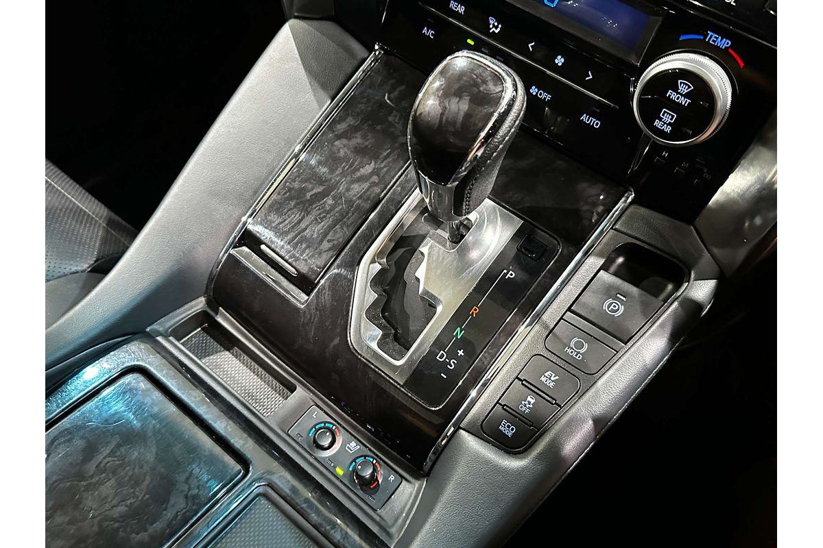 2019 Toyota Alphard SR  AYH30W