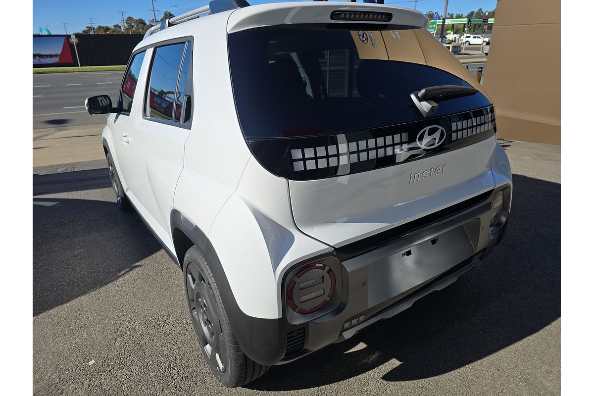 2025 Hyundai INSTER Cross AX.V1