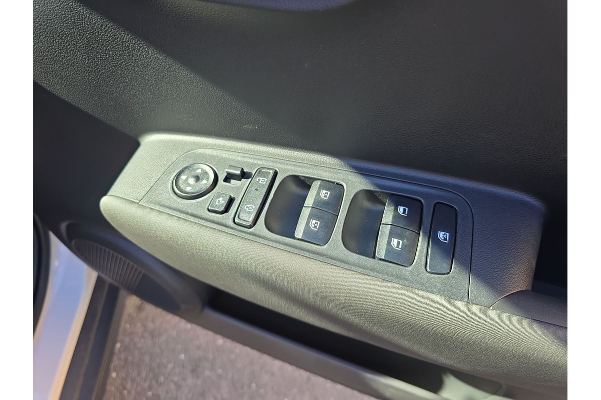 2025 Hyundai INSTER Cross AX.V1