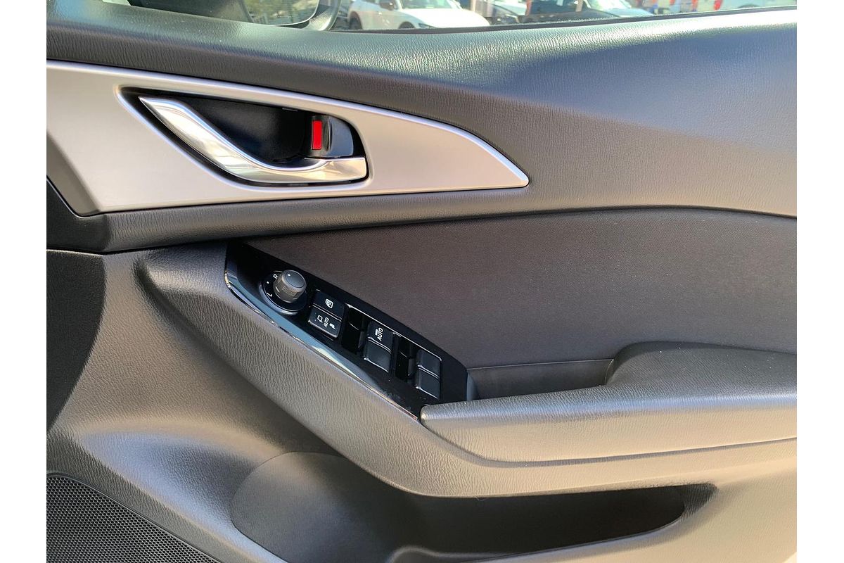 2018 Mazda 3 SP25 BN Series